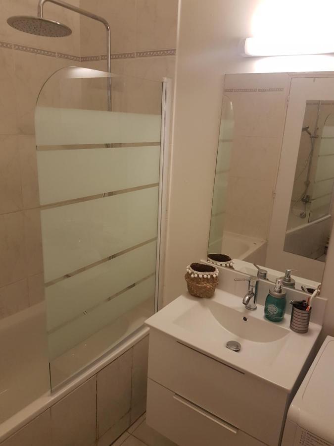 Апартаменты T2 Cour Du Temple Plein Centre La Rochelle Ла-Рошель Экстерьер фото
